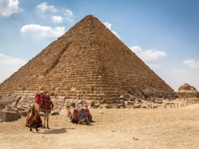 کشف «فضای پنهان» در اهرام مصر / ورودی مخفی پس از هزاران سال پیدا شد!