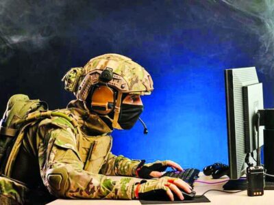 اعتراف اسرائیل به توانمندیهای ایران در جنگ سایبری/ مقام اسرائیلی: بدنبال آن هستیم که بدون راه افتادن تانک و پرواز هواپیما، دشمن را محاصره دیجیتال کنیم