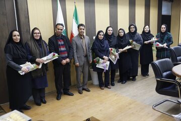 تجلیل از بانوان سازمان فضای سبز شهرداری خرم‌آباد بمناسبت روز زن