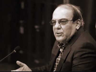 خاطرات هاشمی: در منزل عباس عبدی مجموعه‌ای اسناد سفارت ‌آمریکا را دیده‌اند که در زمان تصرف سفارت به خانه برده و افشا نشده