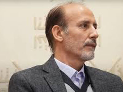 ببینید | استاد دانشگاه تهران: ایران دارد از زمان عقب میماند! / مسیر غلط را با القاب مقدس مصون میکنیم تا هیچکس جرأت…