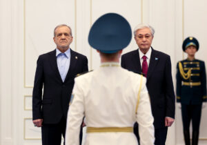 خبر مهم پزشکیان درباره رشد ۴۰ درصدی تجارت ایران و قزاقستان و نقشه راه روابط تجاری تهران – آستانه