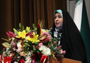 میزان با سوادی و تحصیلات تکمیلی بانوان کیش بالاتر از میانگین کشوری است