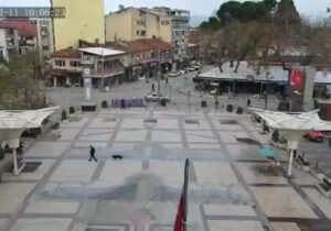 ببینید | اولین تصاویر از لحظه وقوع زمین لرزه ۴.۹ ریشتری در بالیکسیر