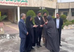 گلی کوهکن از زندان آزاد شد/ عکس