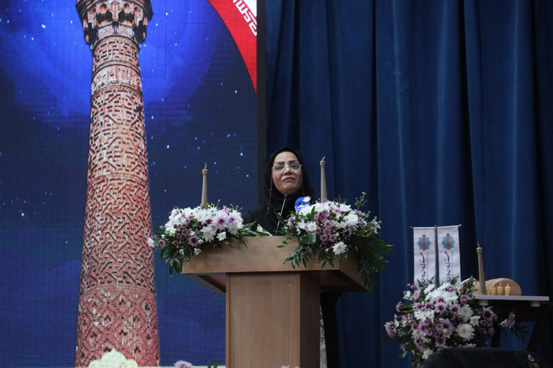 «مناره‌ای که هزار سال ایستاد؛ شهری که در دل من وطن شد»