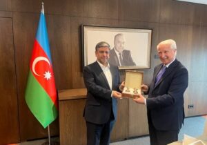 بررسی همکاریهای اقتصادی و تقویت زیرساختهای مشترک در نشست استاندار اردبیل با معاون وزیر اقتصاد جمهوری آذربایجان