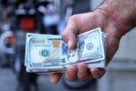 قیمت دلار، یورو و سایر ارزها امروز ۲۱ آذر/ دلار دوباره روی دور افتاد