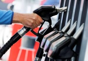 ببینید | نرخ بنزین در کارتهای اضطراری جایگاهها ۵۰۰۰ تومان شد