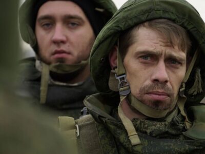 ببینید | انتشار تصاویر تسلیم سربازان اوکراینی در دیمیتروف توسط وزارت دفاع روسیه