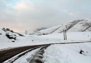 ببینید | برف سنگین شب گذشته در شمشک