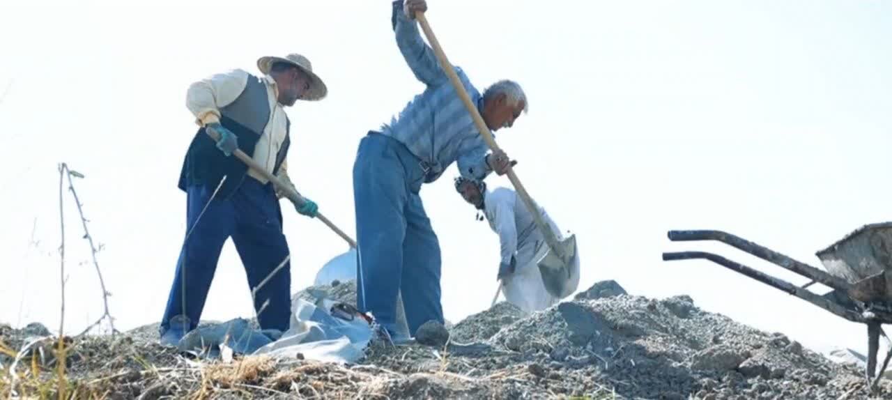 پروژه کانال آب بر روستای گرزگل بیرانشهر تکمیل شد