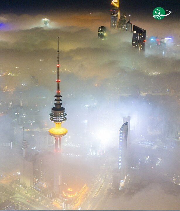 مناظری دیدنی از مه غلیظ در آسمان کویت