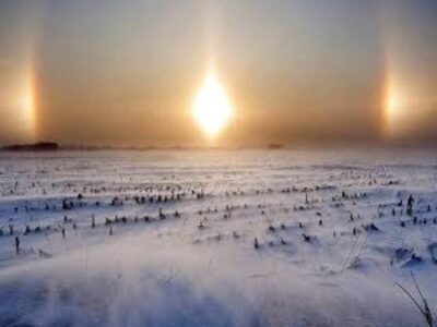 ببینید | ظهور پدیده نادر ستون خورشیدی در آسمان اتریش