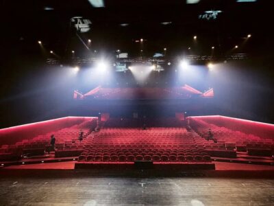 چرا بازگشت خوانندههای لسآنجلسی به ایران هر بار به بنبست میخورد؟