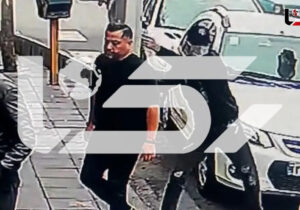 ببینید | لحظه زنجیرقاپی سارقان موتورسوار در کمتر از چند ثانیه!