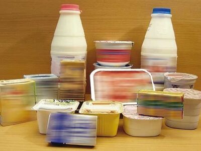 گرانی سرسامآور لبنیات، خرید مردم را صفر کرد؟/ شیرهای فروخته نشده در فروشگاهها، به کارخانهها بازگشت