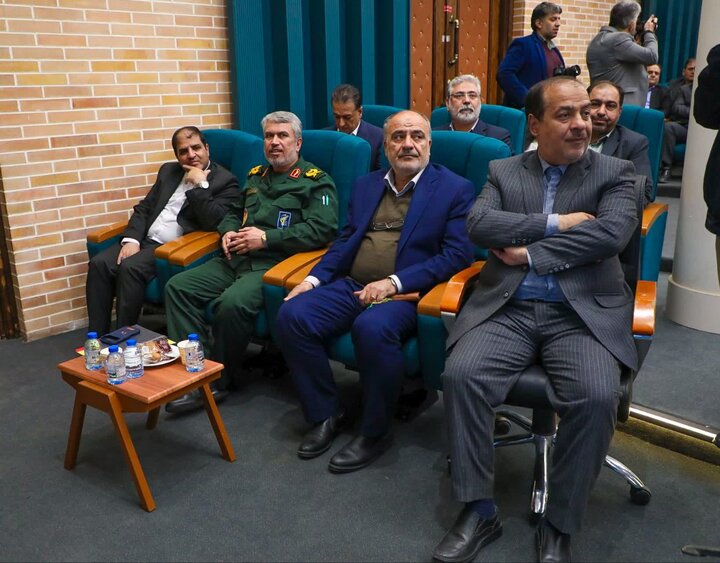 برگزاری نشست شورای اداری استان یزد به ریاست وزیر کشور