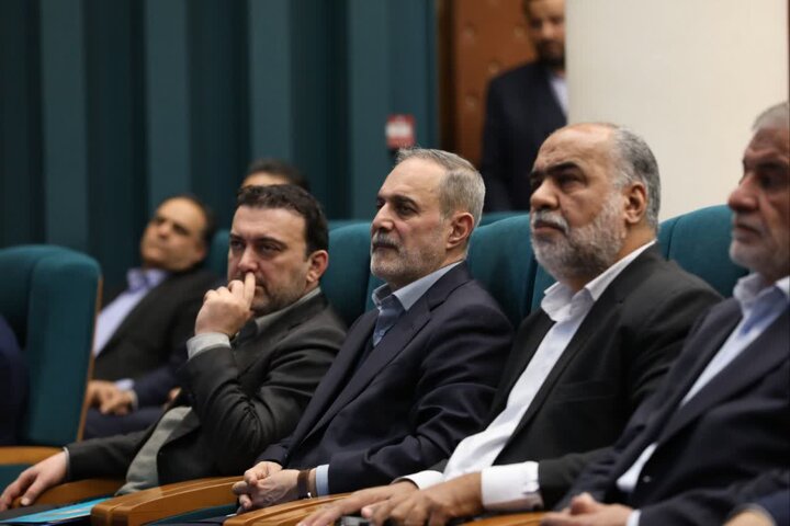 برگزاری نشست شورای اداری استان یزد به ریاست وزیر کشور