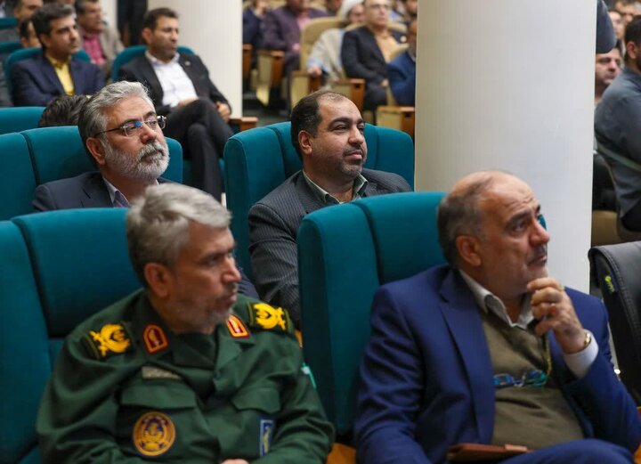 برگزاری نشست شورای اداری استان یزد به ریاست وزیر کشور