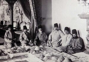 مراودات پولی دربار قاجار با تکیه بر اسناد تازه به دست آمده