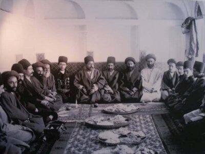 آداب خواستگاری در دوران قاجار/ خواستگارها با دقت تمام دختر را وارسی میکردند!