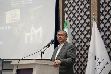 دانشجویان  موتور محرکه خودباوری و دفاع از ارزش‌های ملی هستند