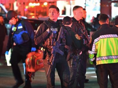 ببینید | اولین تصاویر از تیراندازی مرگبار در یک دانشگاه آمریکا