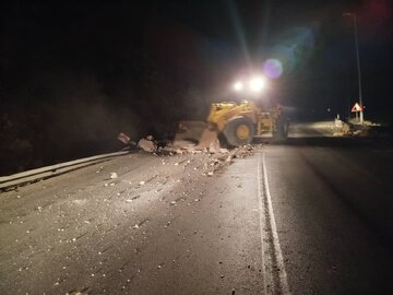 بازگشایی محور لردگان–خوزستان پس از ریزش کوه