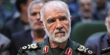 اظهارات مقام عالی نظامی کشور درباره احتمال خلع سلاح حزب الله لبنان/ اگر چنین شود گزینه‌های جایگزین در راه است که سلاح‌های از دست رفته را جبران می‌کند