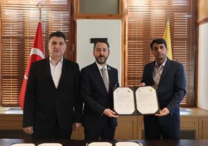 امضای تفاهم نامه خواهرخواندگی خوی در استان آذربایجانغربی با یک شهر ترکیه