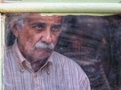 روایتی انسانی از جهان زحمتکشان نارنجیپوش