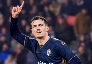 طوفان مهاجم مدنظر پرسپولیس در دیدار برابر آیندهوون