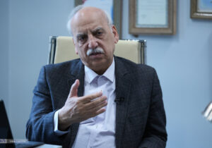 ببینید | هشدار عبده تبریزی به دولت و مجلس: خطر تورم ۳۰۰۰ درصدی وجود دارد