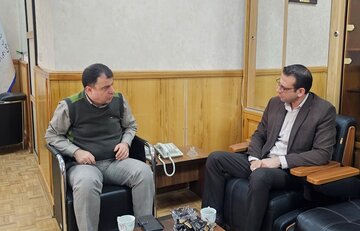 ضرورت نقش‌آفرینی بنگاه‌های اقتصادی استان سمنان در ترویج فرهنگ کتاب‌خوانی