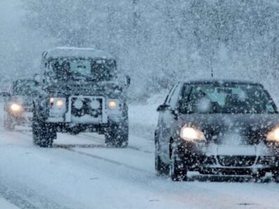 این جاده به دلیل کولاک شدید مسدود شد