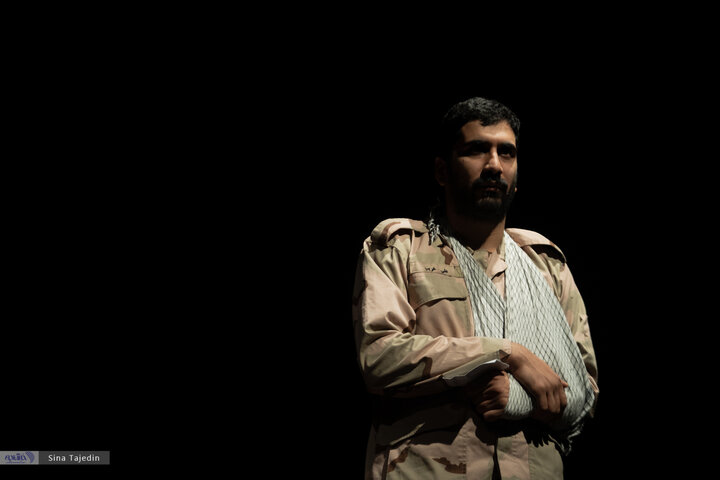 تئاتر دشمن خدا