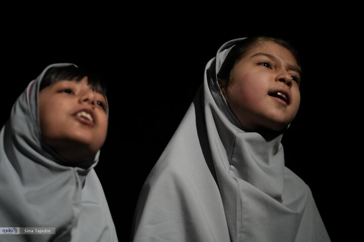 تئاتر دشمن خدا