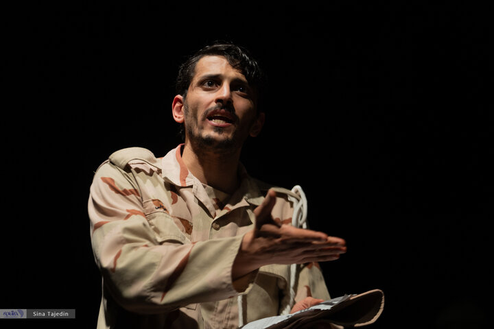 تئاتر دشمن خدا