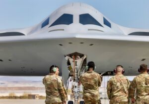 کابوس B-۲۱ به میدان آمد / کدام متحدان روسیه آن را دریافت میکنند؟