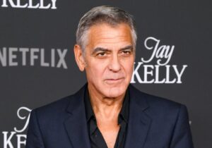 سوپراستار سینما: بعد از گفتگو با همسرم دیگر صحنههای عاشقانه بازی نمیکنم