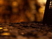 گنجینه طلا، نقره و کهربا از زیر اتوبان بیرون آمد!