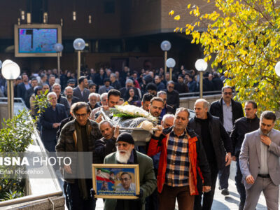 پیکر کامران فانی به خانه ابدی بدرقه شد