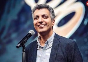 ببینید | شروع خندهدار مکالمه عادل فردوسیپور با اللهیار صیادمنش: لهجهات انگار خارجی شده، آره؟