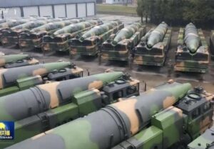 رمز نابودی گرانترین سلاح دنیا در دست اژدهای سرخ