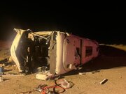 واژگونی مرگبار اتوبوس در محور نطنز/ آمار جان باختگان