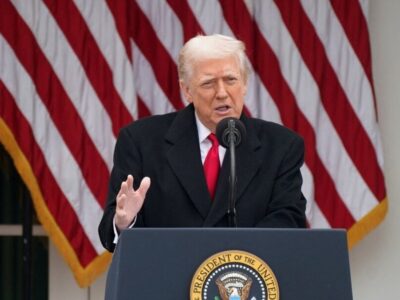 ببینید | ترامپ علناً ونزوئلا را به مصادره منابعش تهدید کرد: همه را پس می‌گیریم!