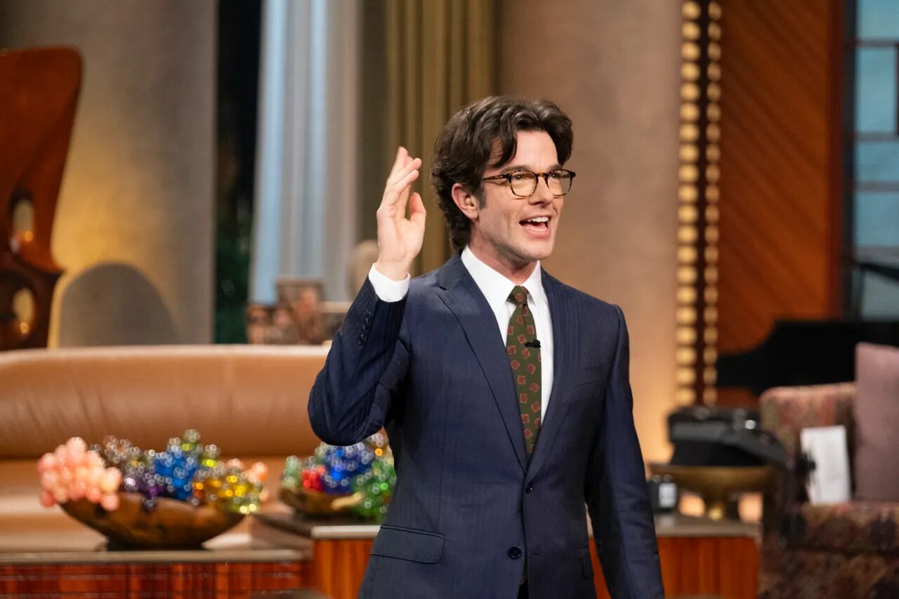 چرا این ۲۰ سریال را نباید از دست بدهید؟ نگاه منتقدان به آثار فراموش‌نشدنی سال/مجموعه‌هایی که تلویزیون ۲۰۲۵ را متحول کردند: جنایت، عشق و فانتزی