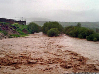 ببینید | طغیان رودخانه فصلی شهرستان گراش استان فارس