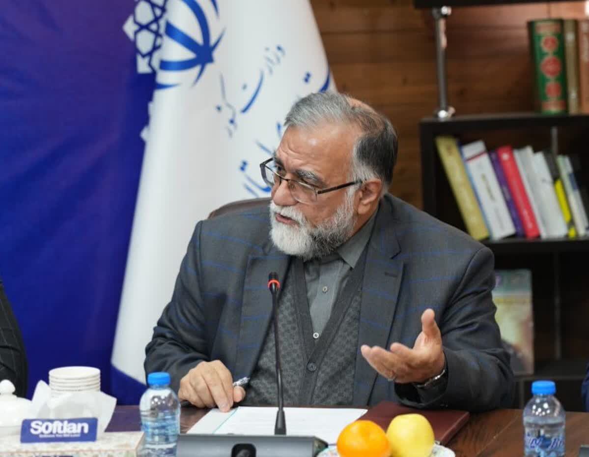 انتخابات شوراهای شهر و روستا  در  ۱۶۳۸ شعبه ثابت و سیار در  لرستان